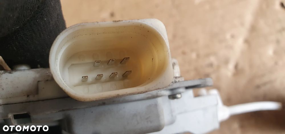 Zamek drzwi prawy przód przedni 7 PIN Audi A3 8P 4F1837016 - 4