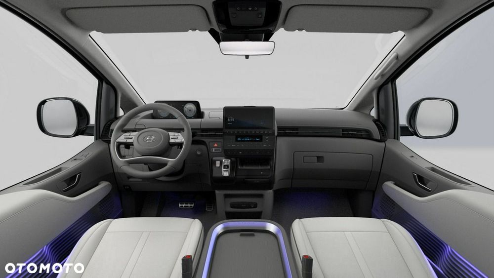 Hyundai Staria - 6