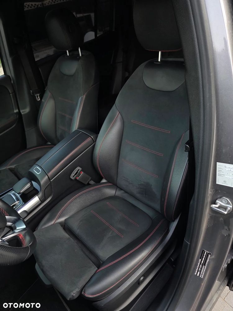 Mercedes-Benz GLB - 24