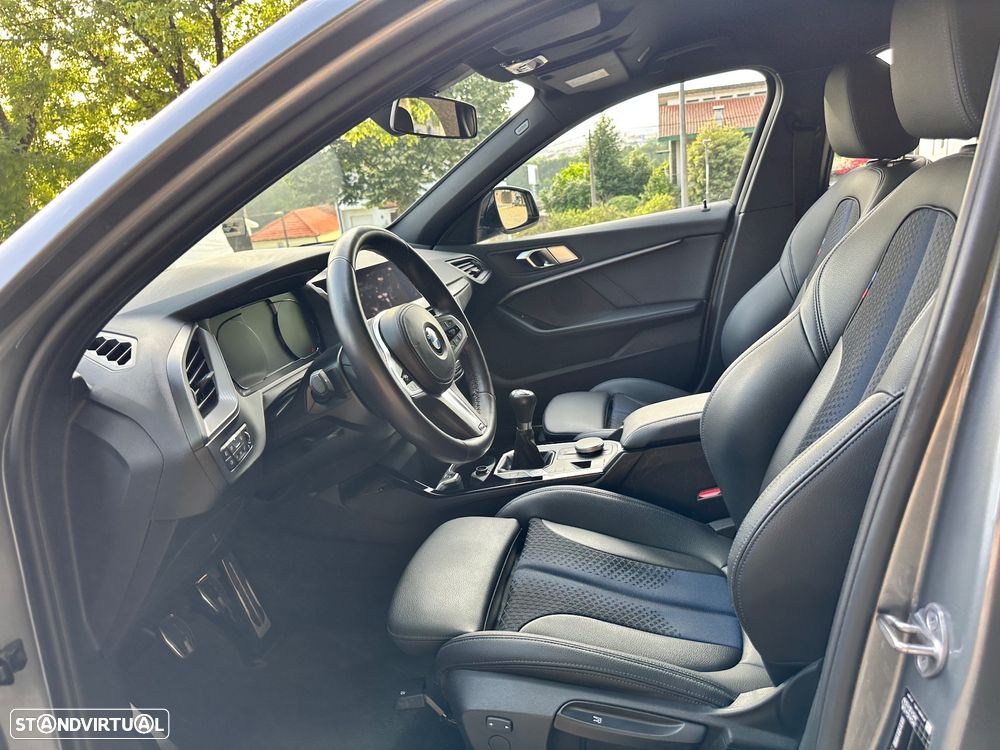 BMW 116 d Pack Desportivo M - 18