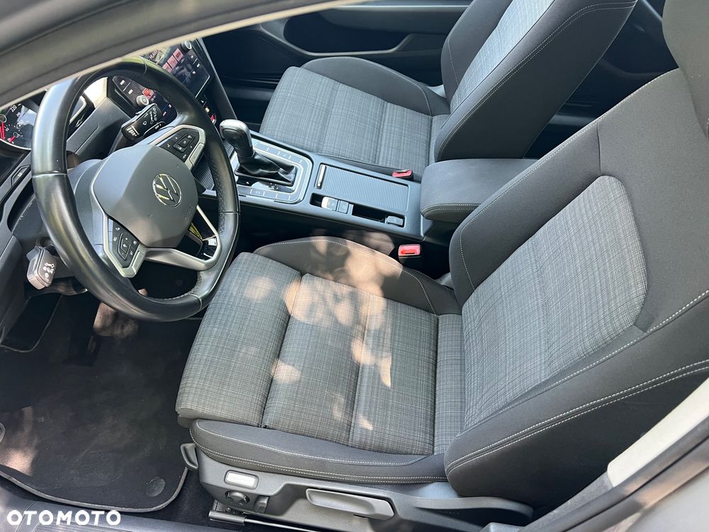 Volkswagen Passat Variant 1.5 TSI EVO Business DSG - 19