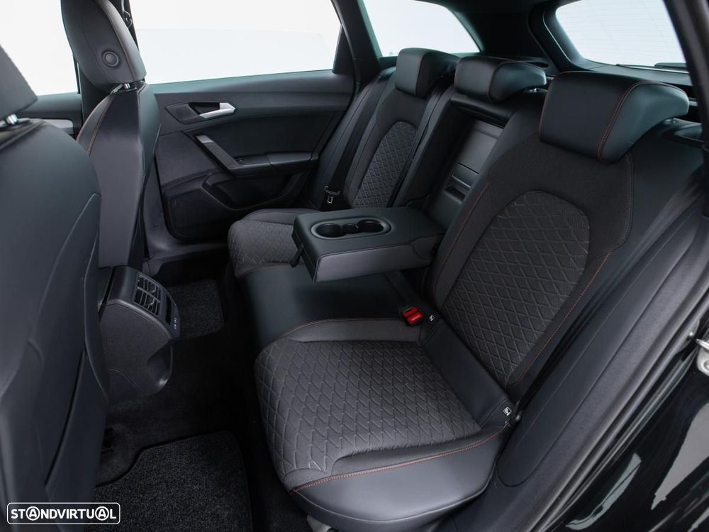 SEAT Leon ST 2.0 TDI DSG FR - 10