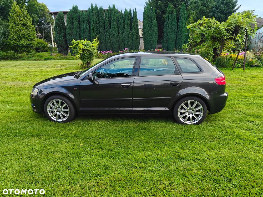 Audi A3 Sportback 2.0 TDI DPF S line Sportpaket - 3