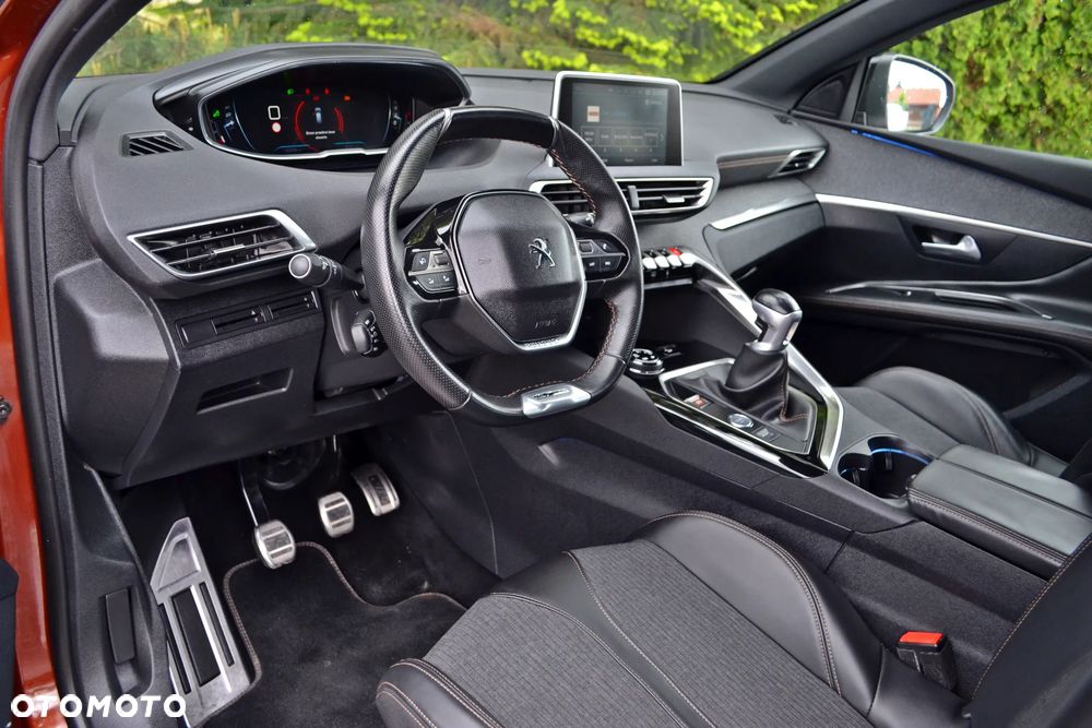 Peugeot 3008 - 17