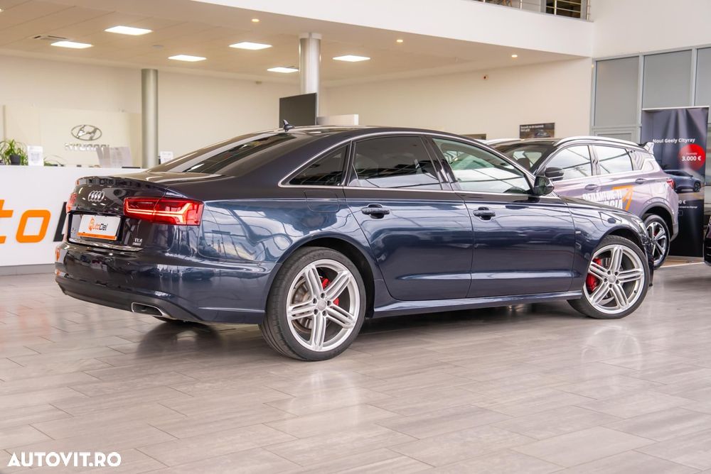 Audi A6 Avant 2.0 TDI Ultra S tronic - 11