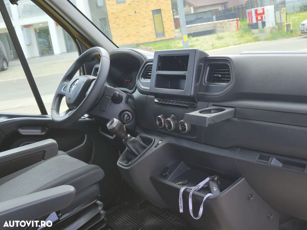 Renault Master - 9