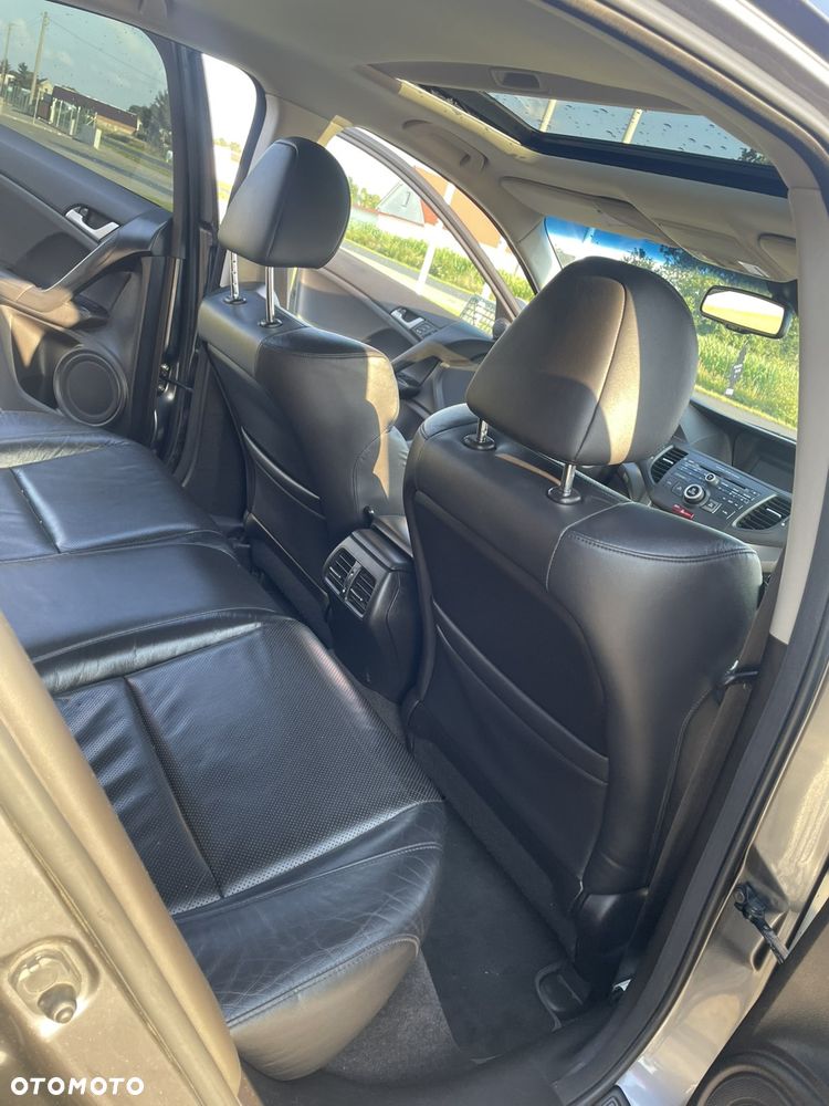 Honda Accord 2.2d Elegance - 21