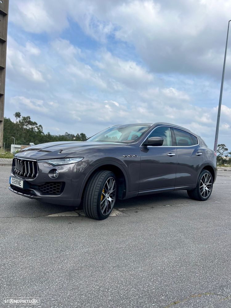 Maserati Levante S Q4 - 3
