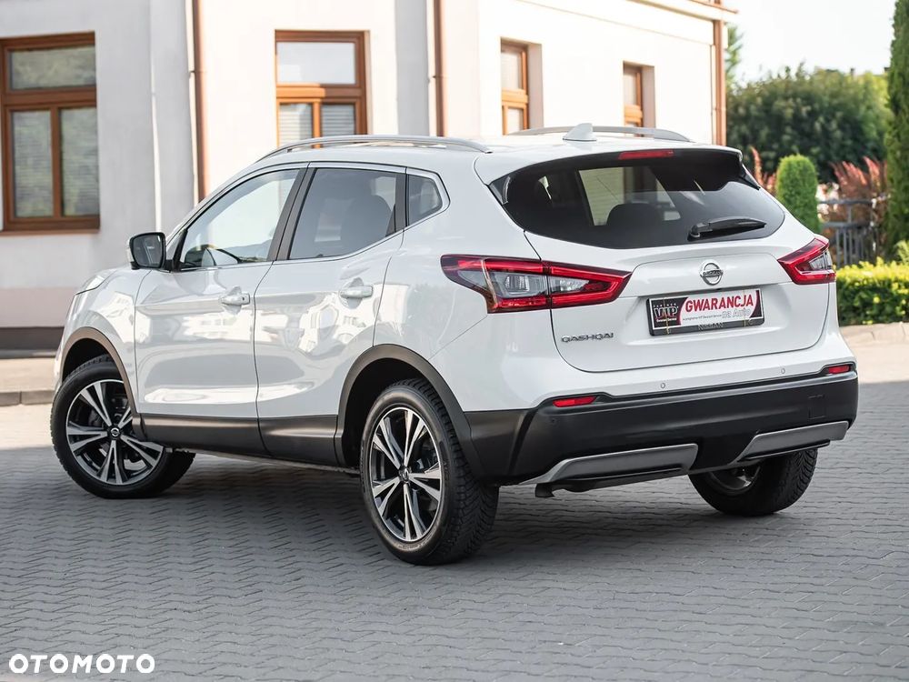 Nissan Qashqai 1.3 DIG-T N-WAY - 11