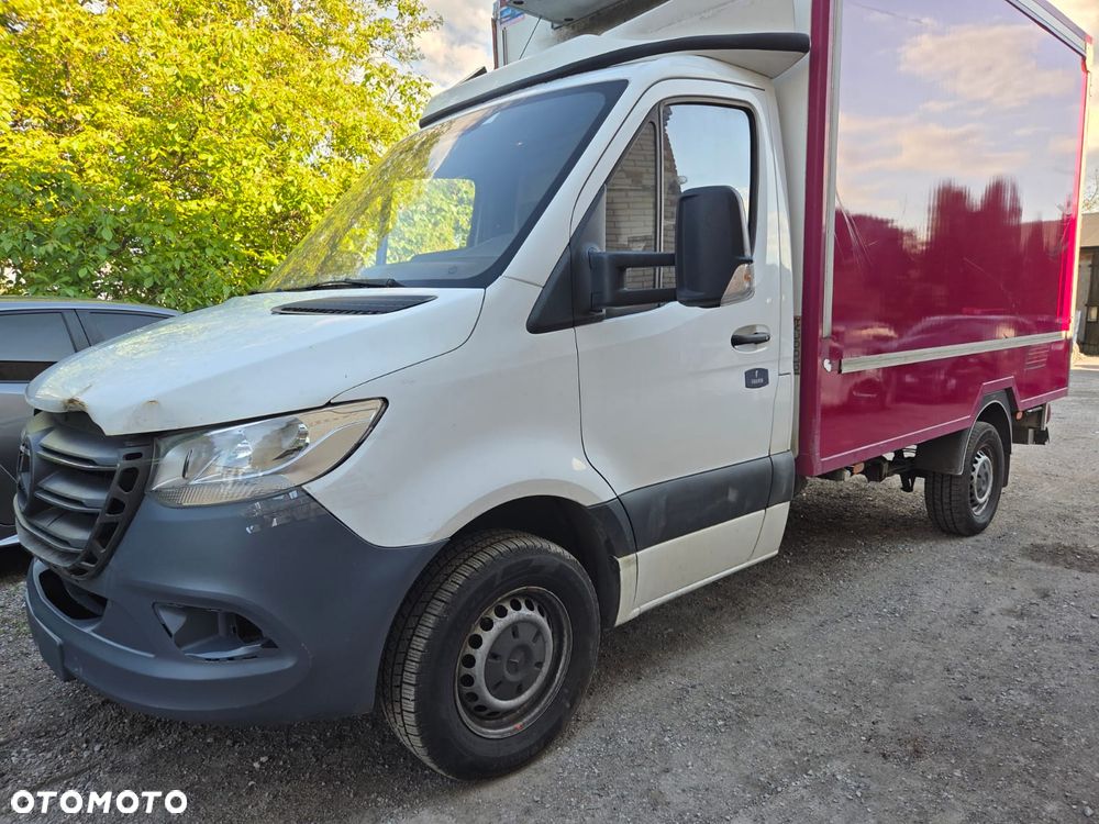 Mercedes-Benz Sprinter - 8