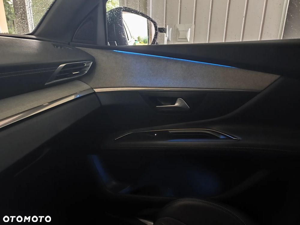 Peugeot 3008 BlueHDi 180 Stop & Start EAT8 GT - 19