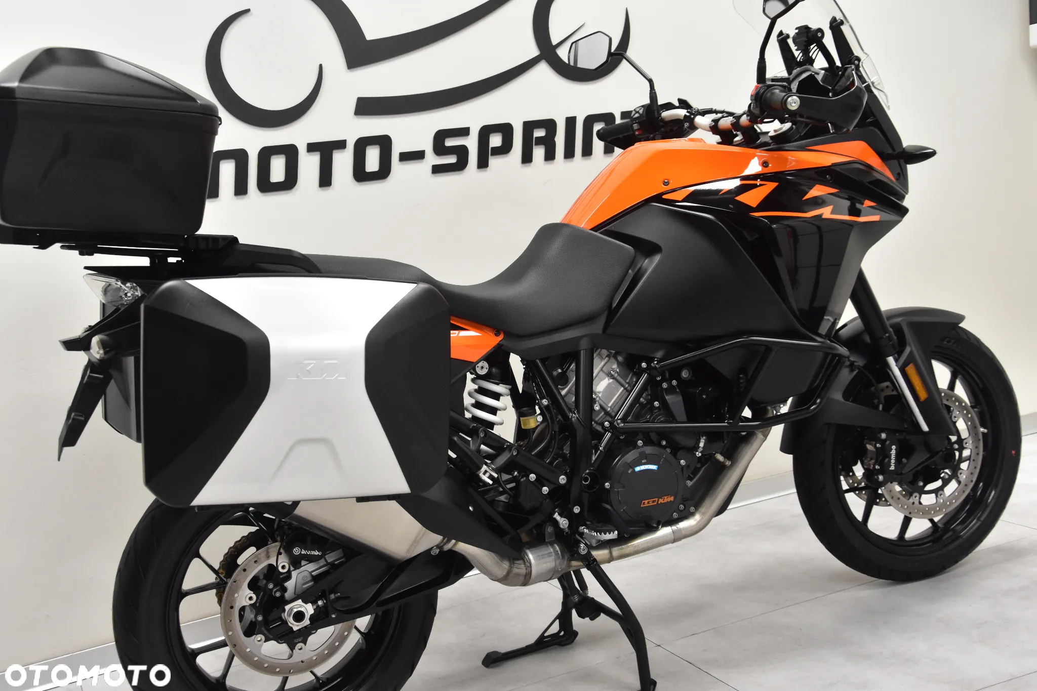 KTM Adventure - 10