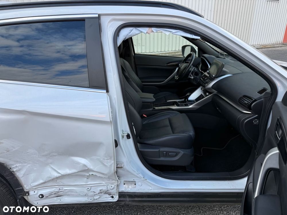 Mitsubishi Eclipse Cross - 10