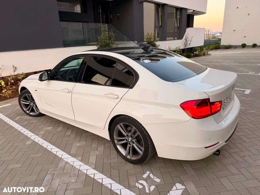 BMW Seria 3 318d Aut. Sport Line - 10