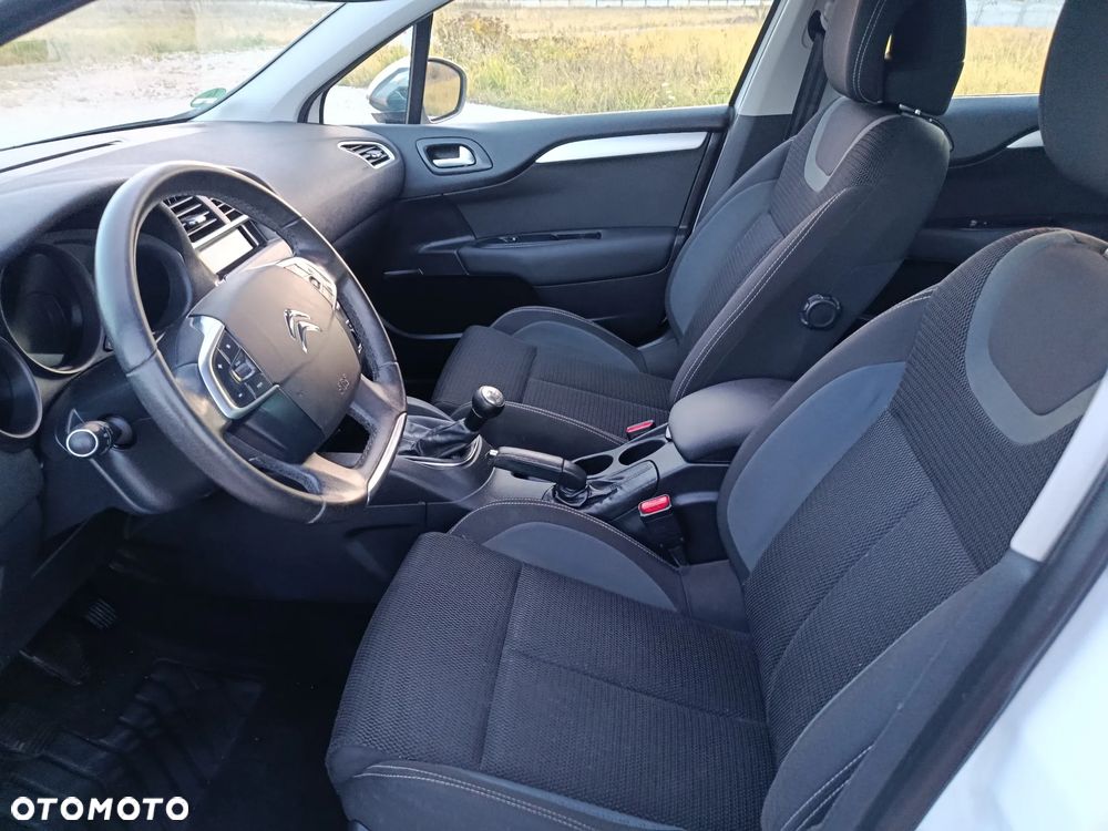 Citroën C4 VTi 120 Selection - 23