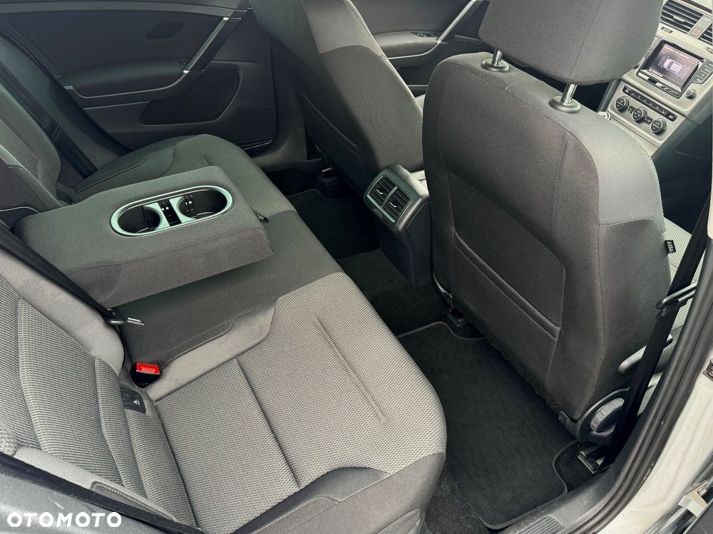 Volkswagen Golf 1.6 TDI BMT Trendline - 12