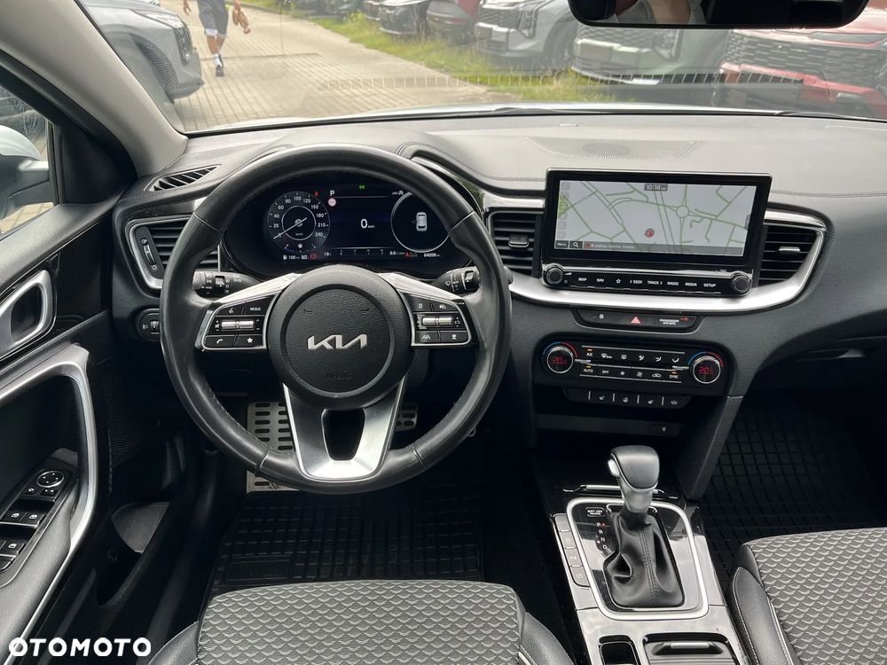 Kia Ceed 1.5 T-GDI L DCT - 11
