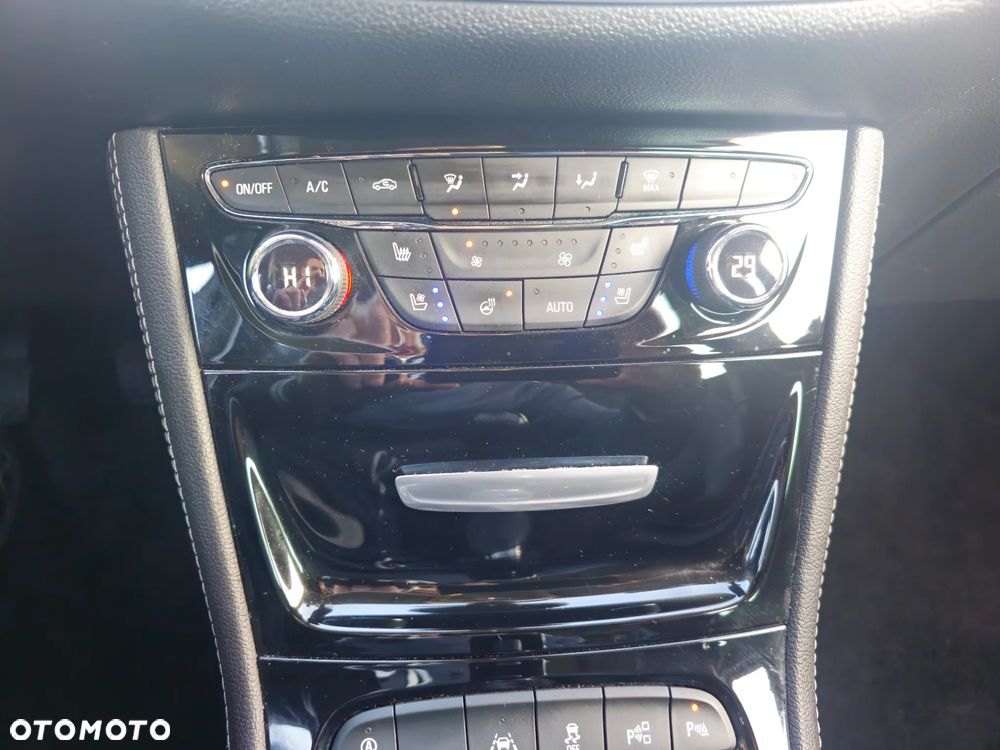 Opel Astra 1.4 Turbo Start/Stop Innovation - 23