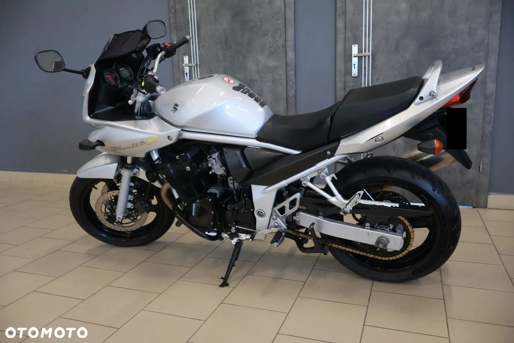 Suzuki Bandit - 12