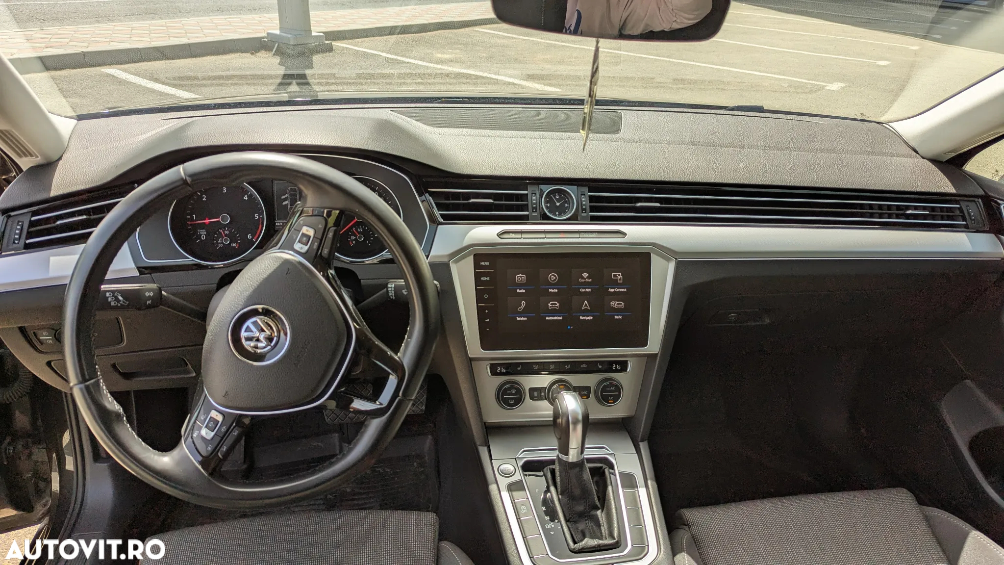 Volkswagen Passat 2.0 TDI (BlueMotion Technology) DSG Comfortline - 13
