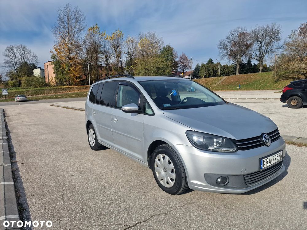 Volkswagen Touran - 3