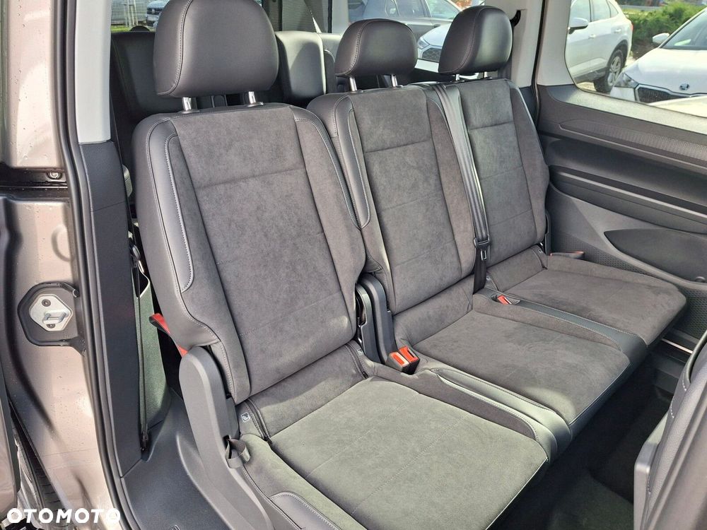 Volkswagen Caddy Maxi 2.0 TDI Style DSG - 33