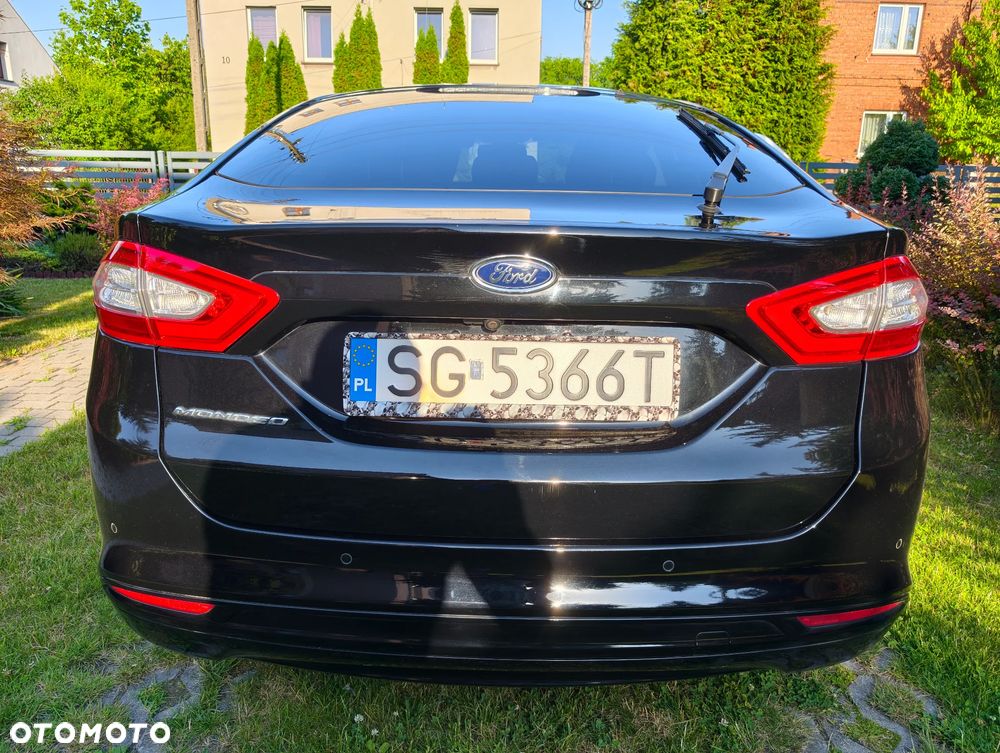Ford Mondeo 2.0 TDCi Titanium PowerShift - 11