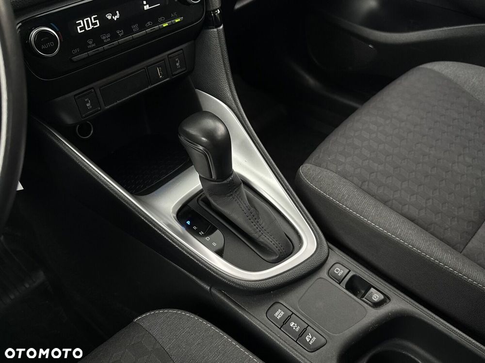 Toyota Yaris Hybrid 1.5 Comfort - 21