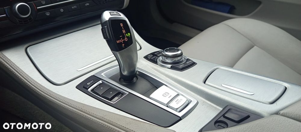 BMW Seria 5 520d - 9