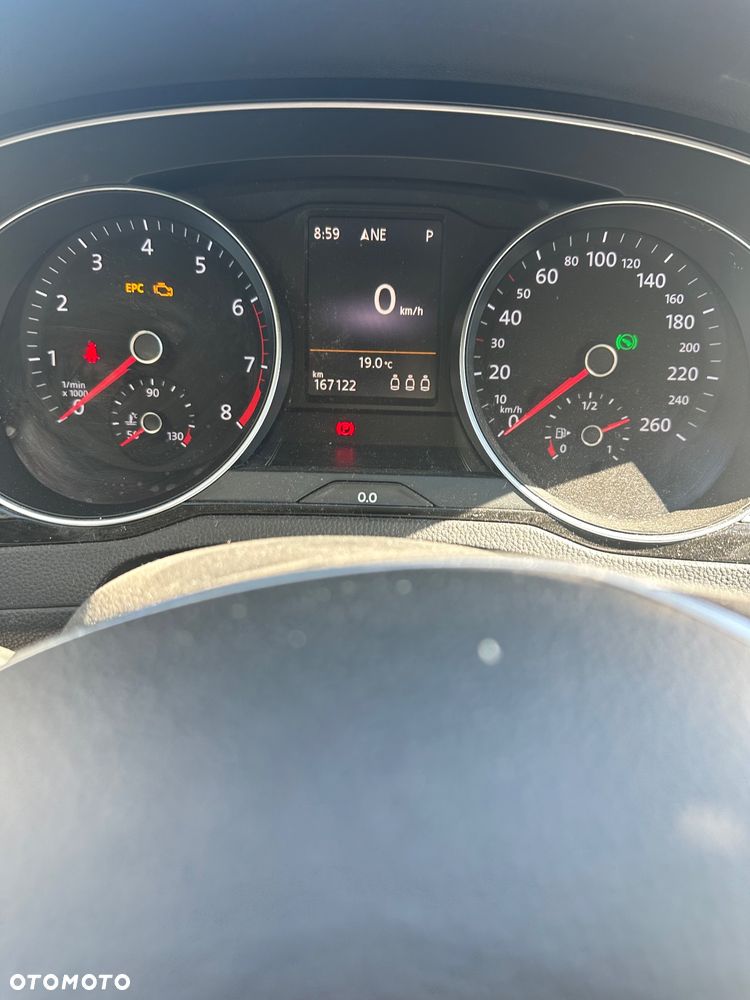 Volkswagen Passat 1.8 TSI (BlueMotion Technology) DSG Highline - 9