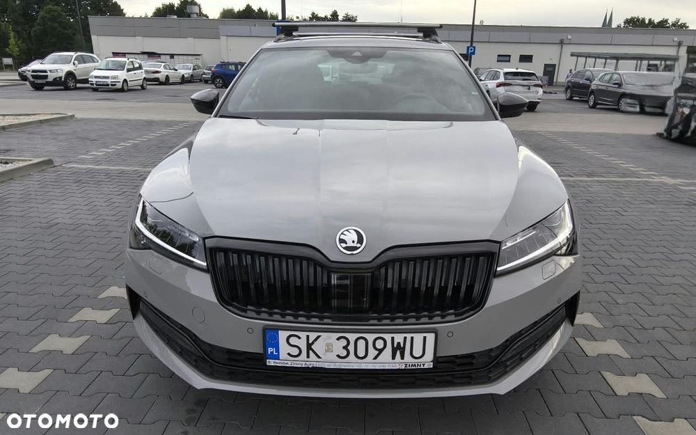 Skoda Superb 2.0 TDI SCR Sportline DSG - 10