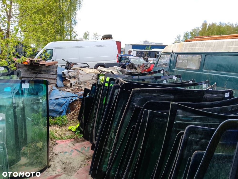 SZYBA CZOŁOWA PRZEDNIA VOLKSWAGEN GOLF IV - 3