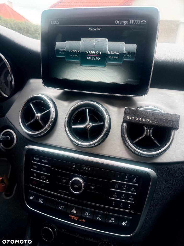 Mercedes-Benz GLA 250 4-Matic - 9