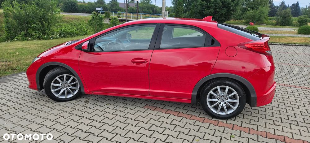 Honda Civic 1.4 i-VTEC Comfort Black Edition - 8