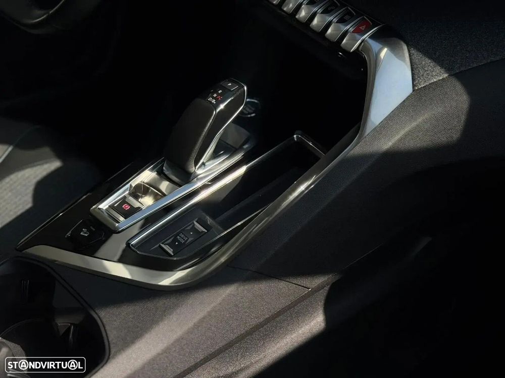 Peugeot 3008 - 14