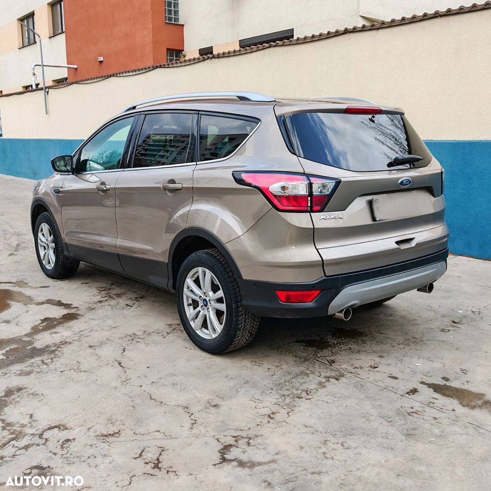 Ford Kuga 1.5 EcoBoost 2WD Trend - 10