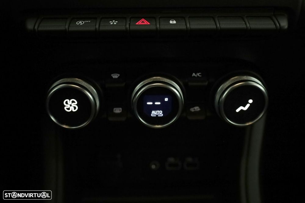 Renault Captur 1.0 TCe Techno Bi-Fuel - 13