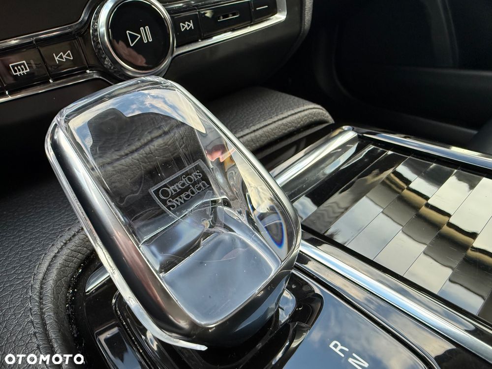 Volvo V90 T8 Recharge AWD Geartronic Inscription - 27