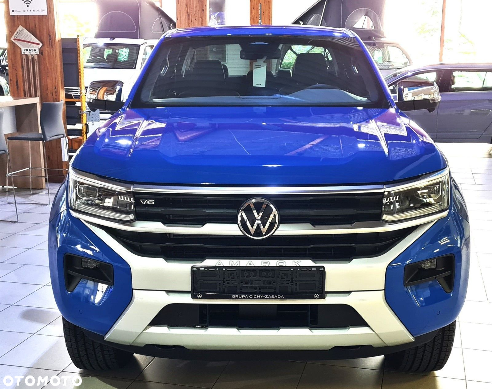 Volkswagen Amarok - 12
