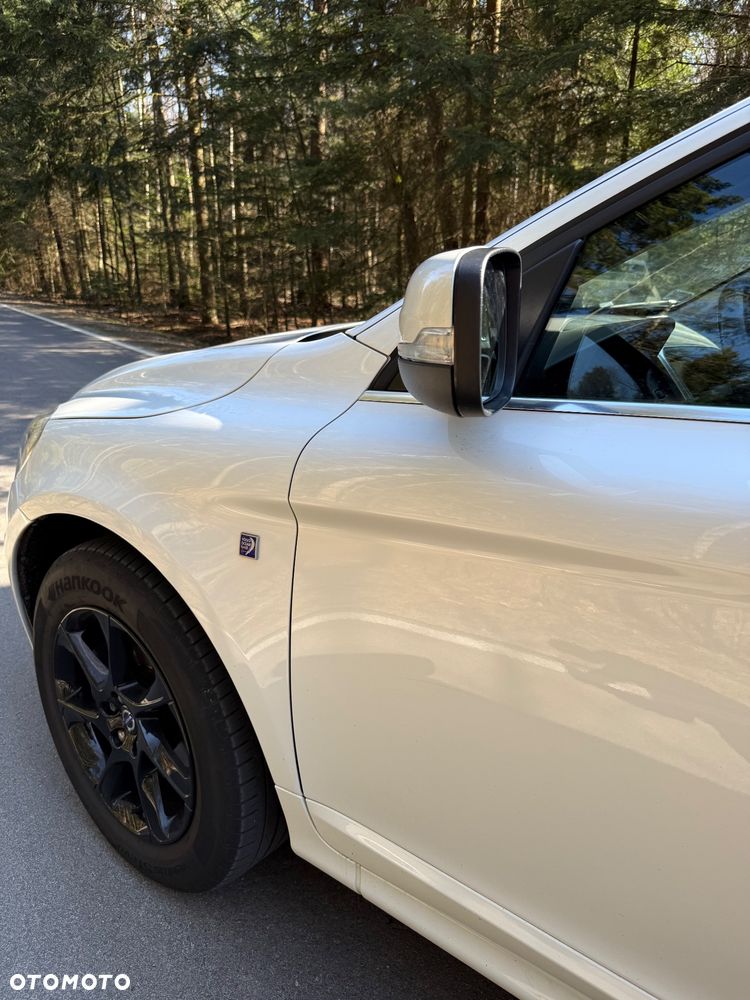 Volvo XC 60 D4 Ocean Race - 21