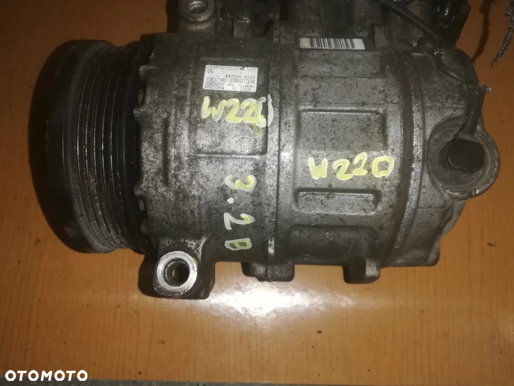 sprężarka kompresor klimatyzacji Mercedes W220 3.2b 447220-8222