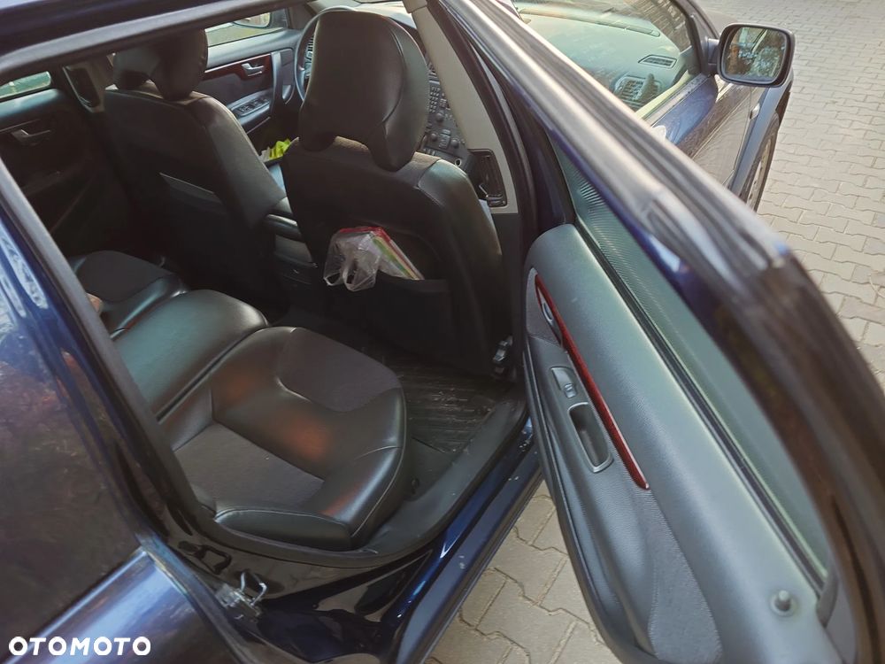 Volvo V70 Cross Country 2.4 AWD - 6