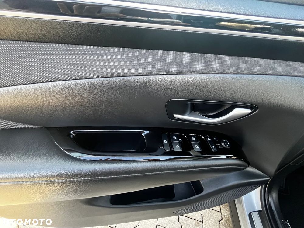 Hyundai Tucson 1.6 T-GDi 48V Executive 4WD DCT - 16
