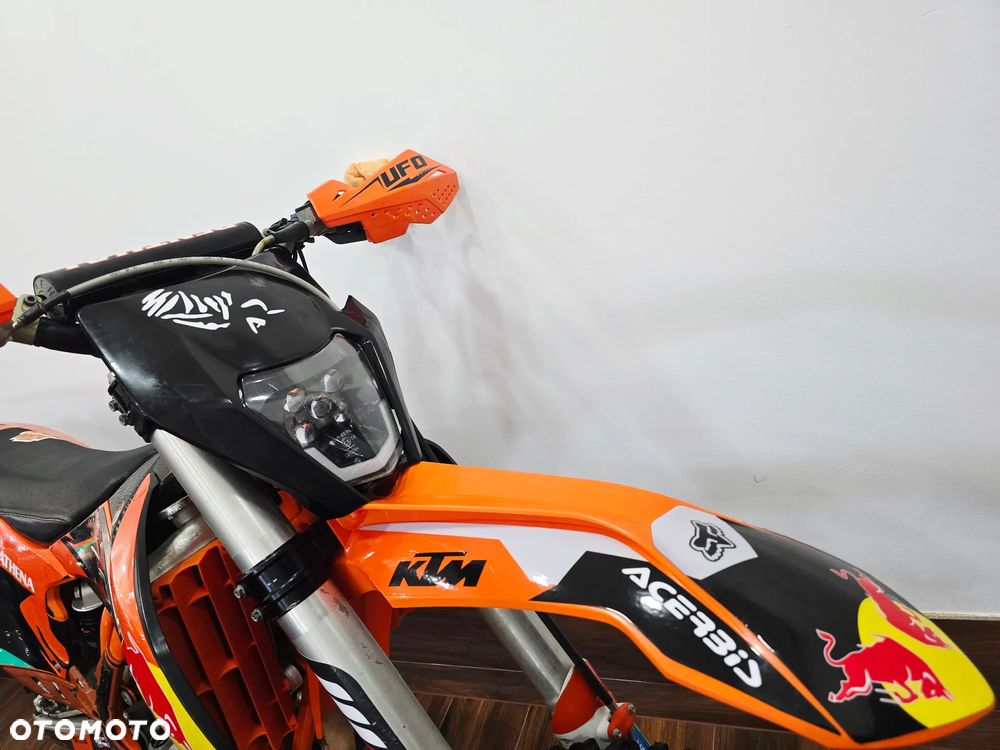 KTM SXF - 12
