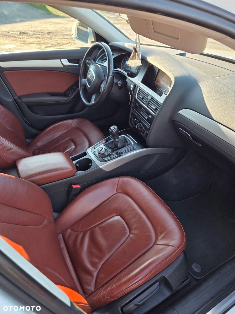 Audi A4 Avant 2.0 TDI DPF Ambiente - 8