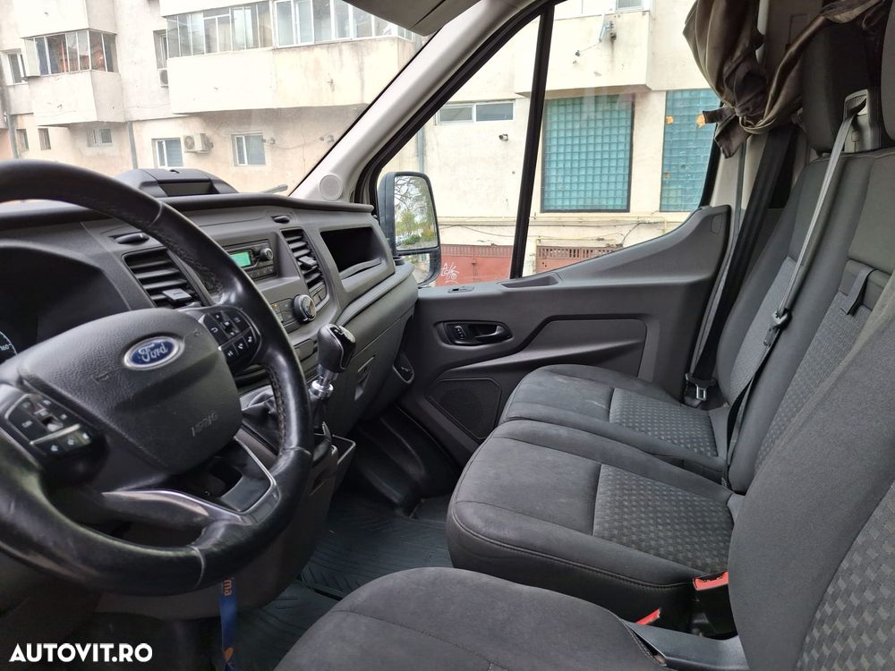 Ford TRANSIT - 12