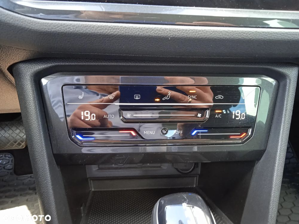 Volkswagen Tiguan 1.5 TSI EVO Life DSG - 22