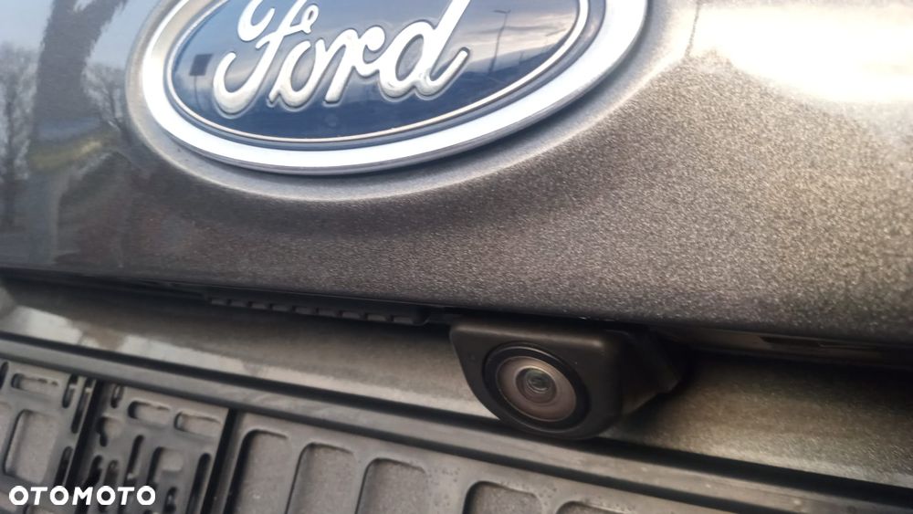 Ford C-MAX 1.5 TDCi Start-Stop-System Trend - 17