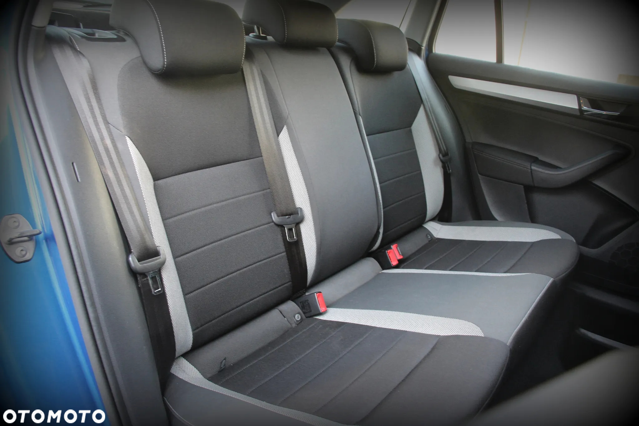 Skoda RAPID Spb 1.0 TSI Ambition - 16
