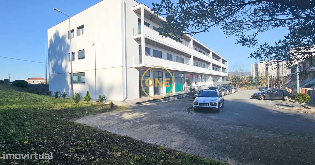 Loja Comercial Landim - Grande imagem: 2/13